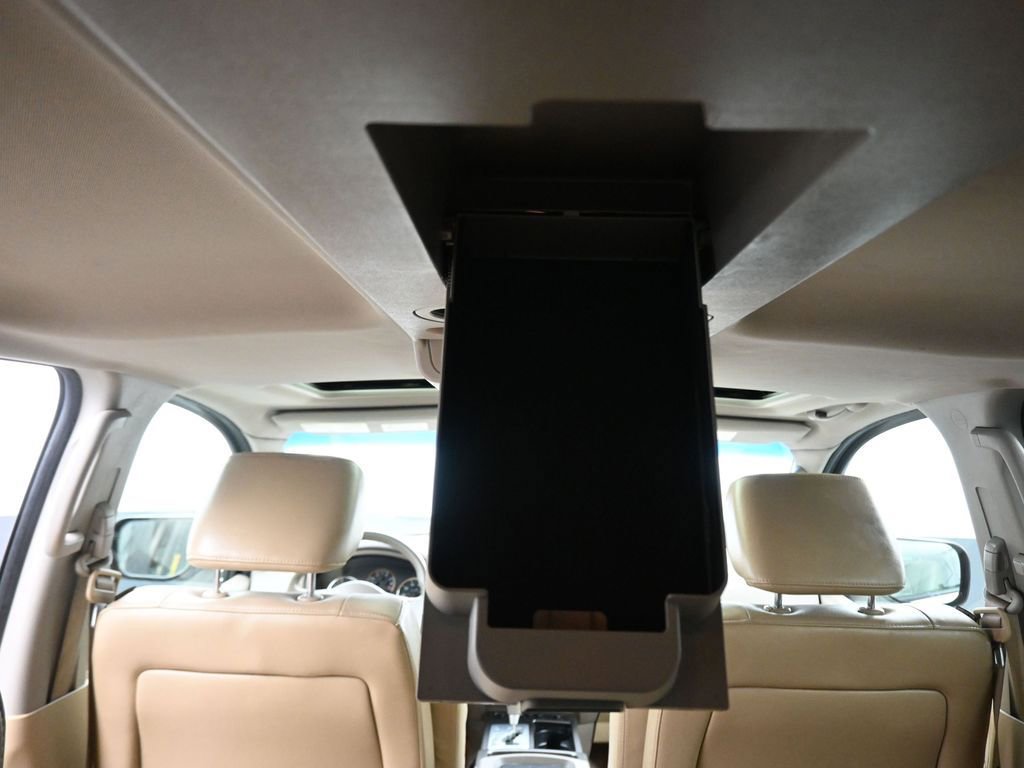 Used 2011 Nissan Armada Platinum w/ 2nd Row Captain Seat Pkg image 39