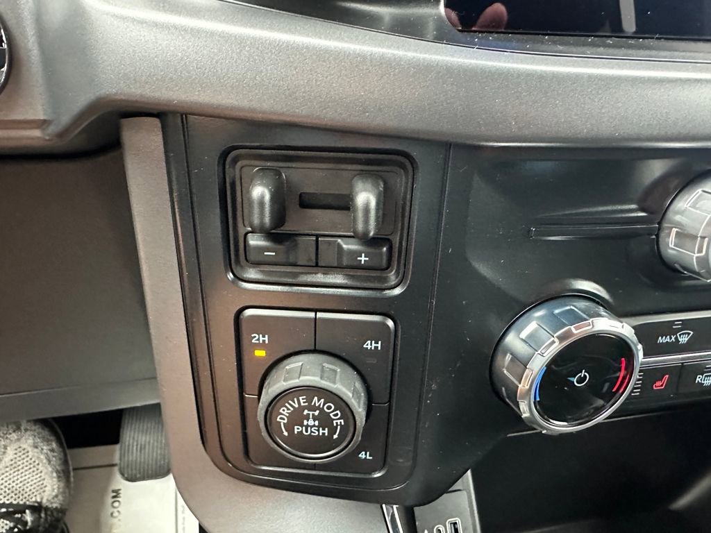New 2025 Ford F150 XLT w/ Equipment Group 302A MID image 10