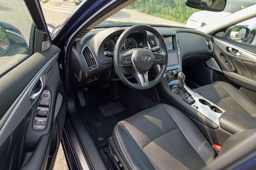 Used 2023 INFINITI Q50 Luxe w/ Cargo Package AWD/4WD image 16