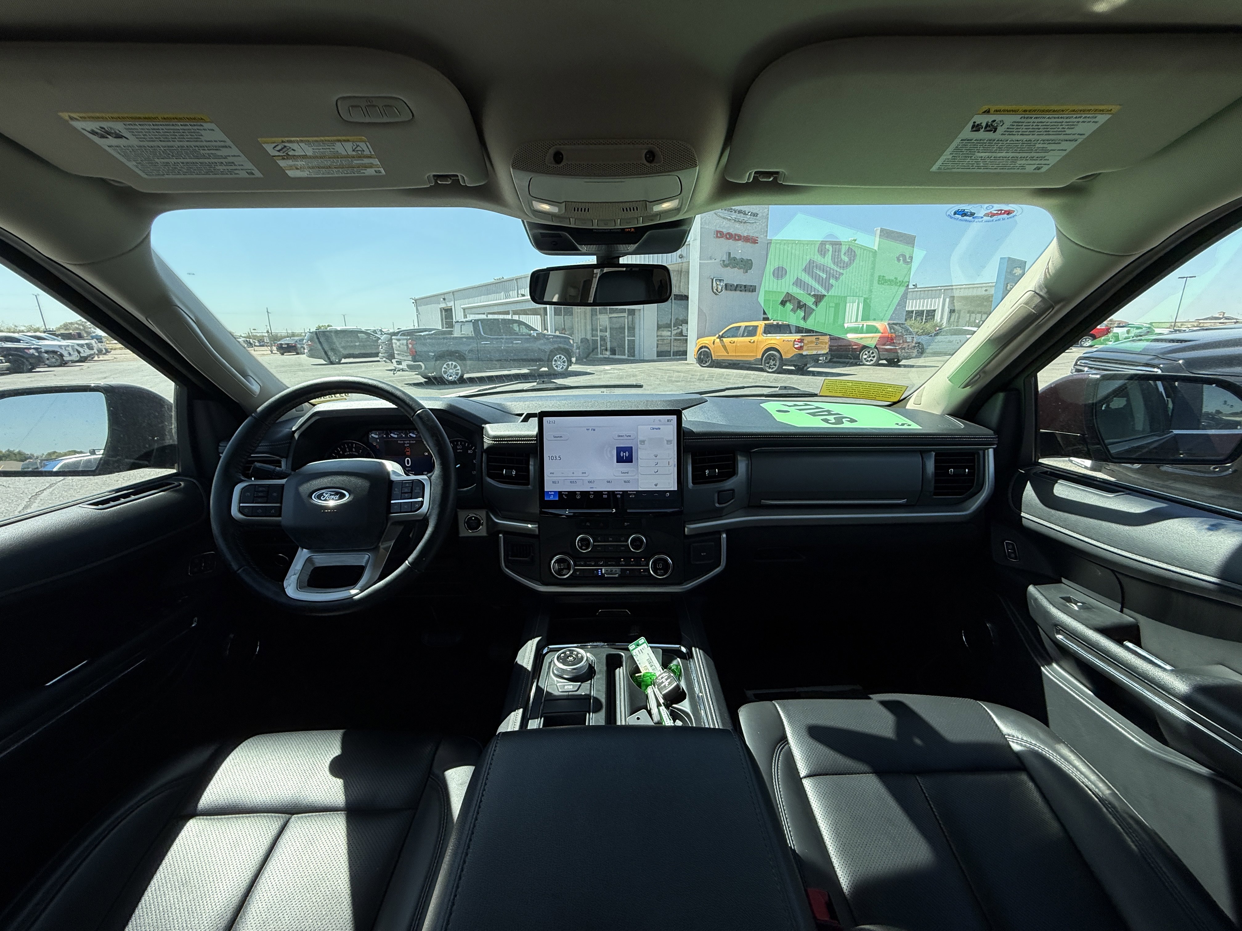 Used 2024 Ford Expedition XLT image 10