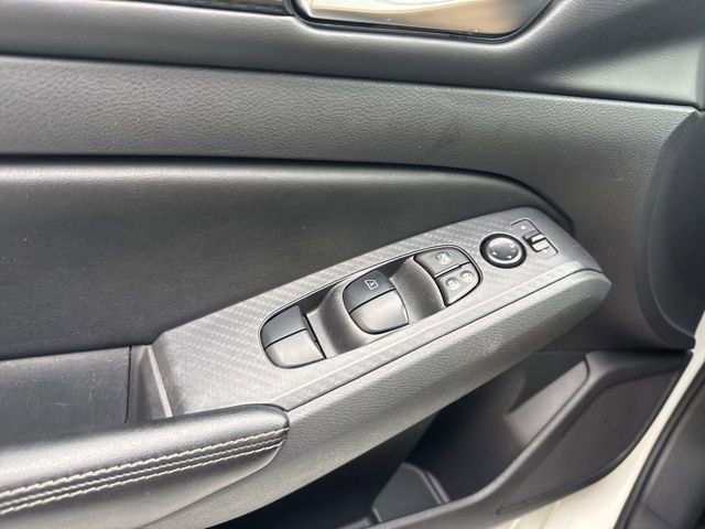 Used 2024 Nissan Altima 2.5 SV image 21