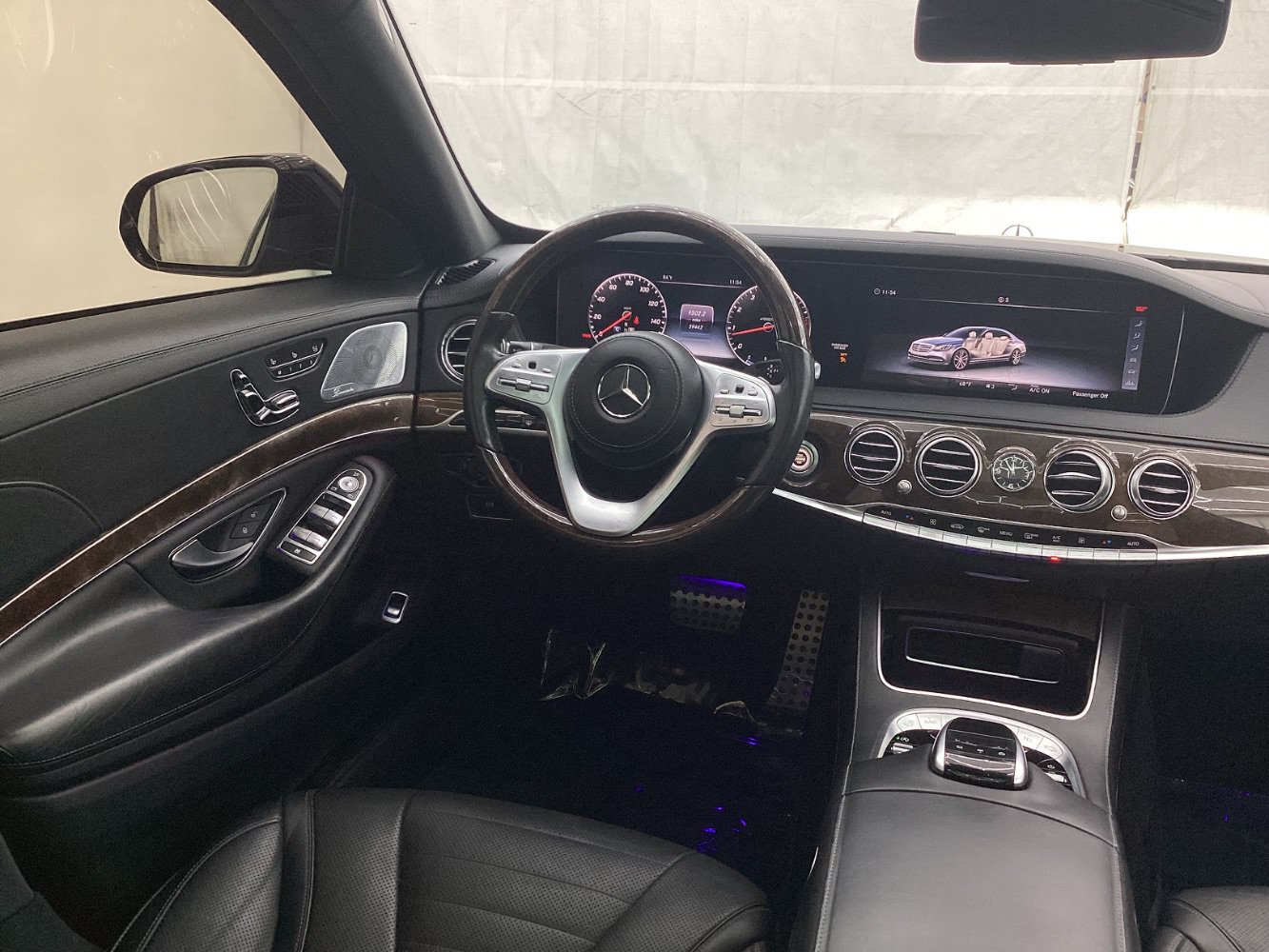 Used 2018 Mercedes-Benz S 560 4MATIC Sedan image 29