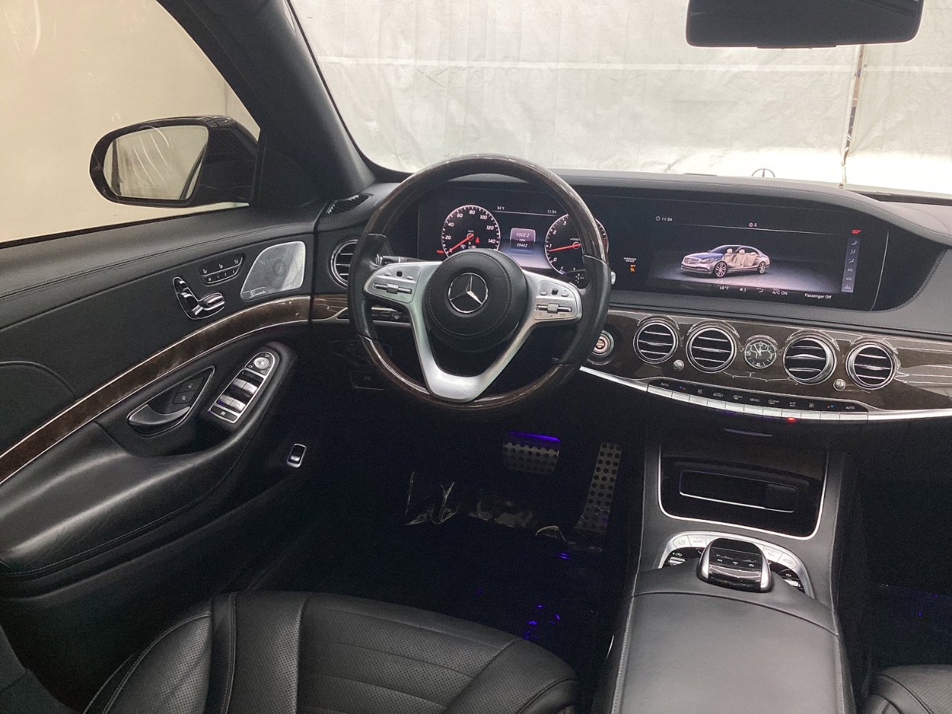 Used 2018 Mercedes-Benz S 560 4MATIC Sedan image 29