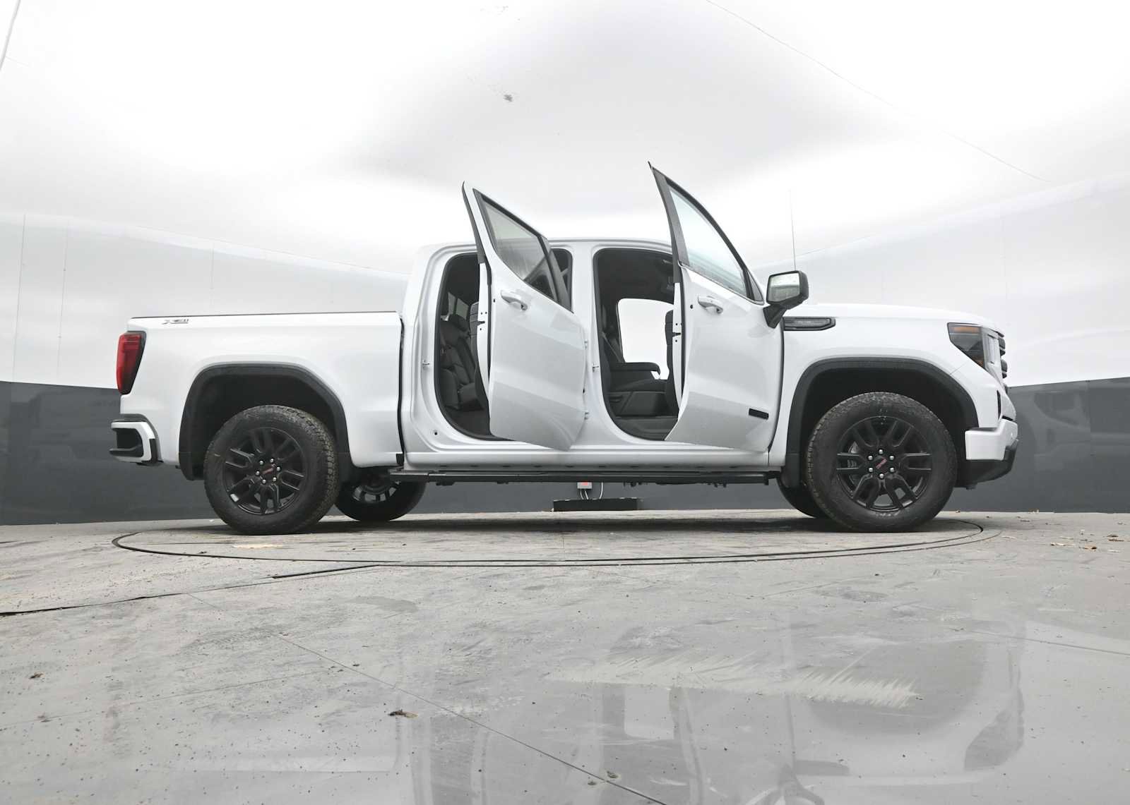 New 2026 GMC Sierra 1500 Elevation w/ Elevation Premium Package AWD/4WD image 54
