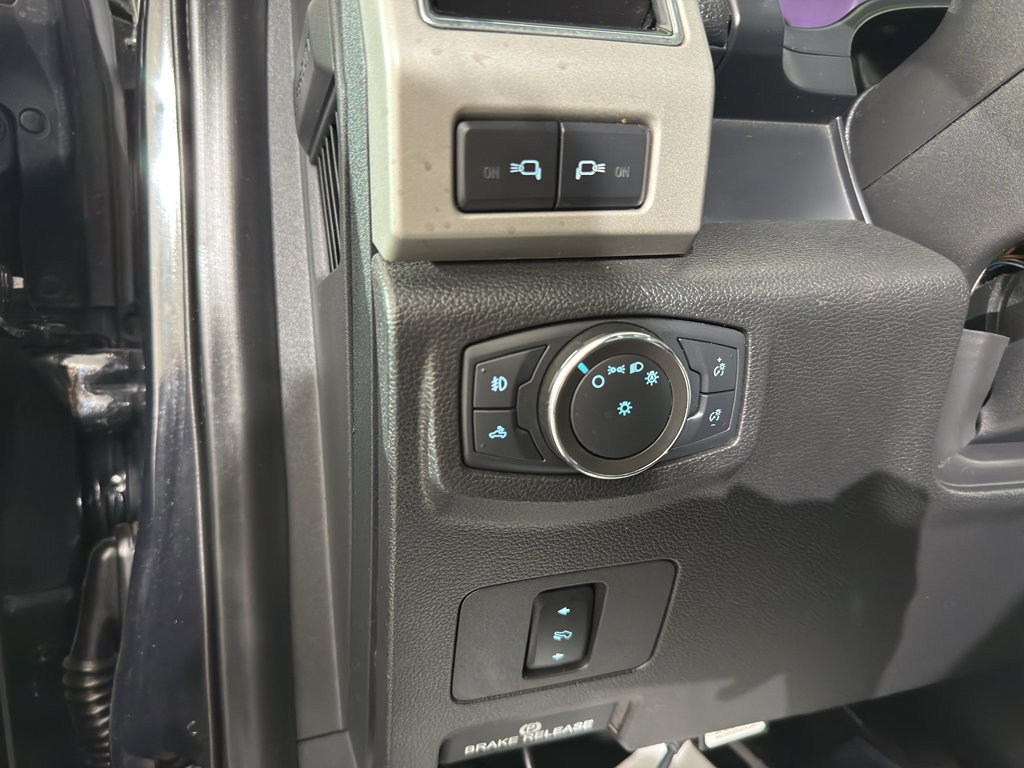 Used 2021 Ford F250 Lariat w/ Lariat Value Package image 26