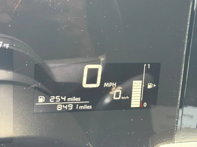 Certified 2025 Nissan Kicks S FWD image 31