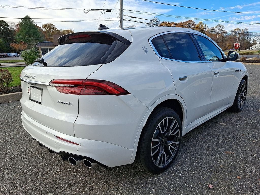 New 2025 Maserati Grecale GT AWD/4WD image 23
