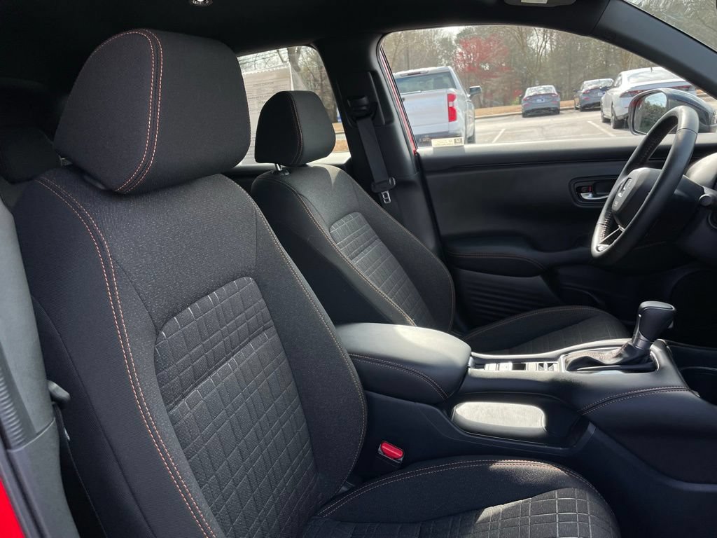 Certified 2026 Honda HR-V Sport image 30