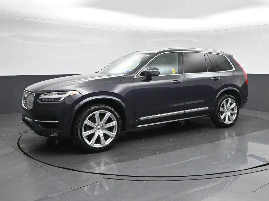 Used 2017 Volvo XC90 T6 Inscription w/ Vision Package AWD/4WD image 3