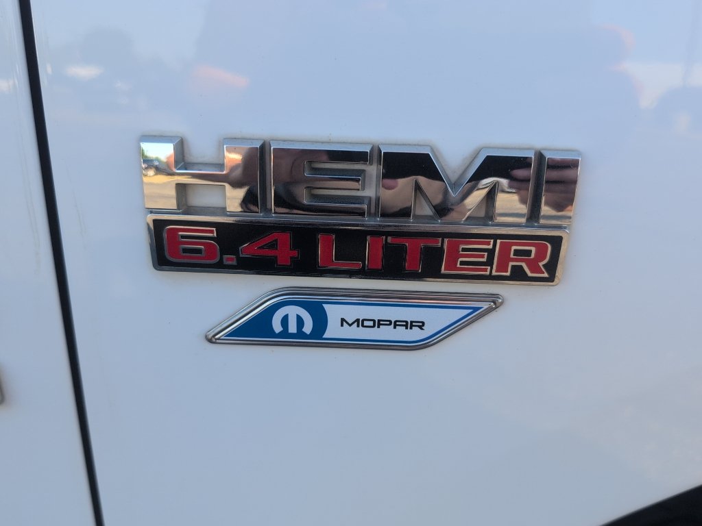 Used 2014 RAM 2500 Tradesman w/ Chrome Appearance Group AWD/4WD image 32