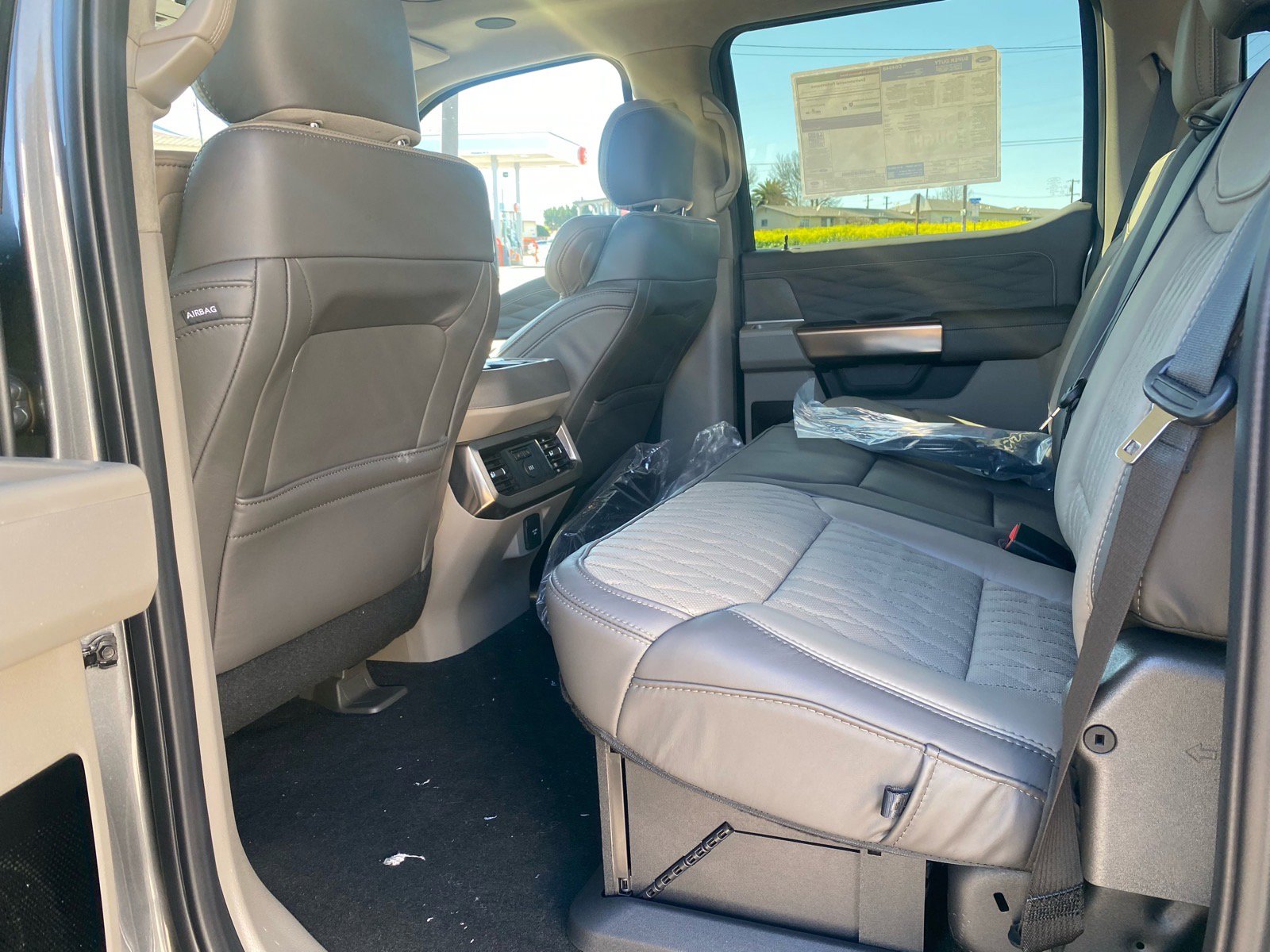 New 2026 Ford F250 Platinum w/ Platinum Plus Package image 16