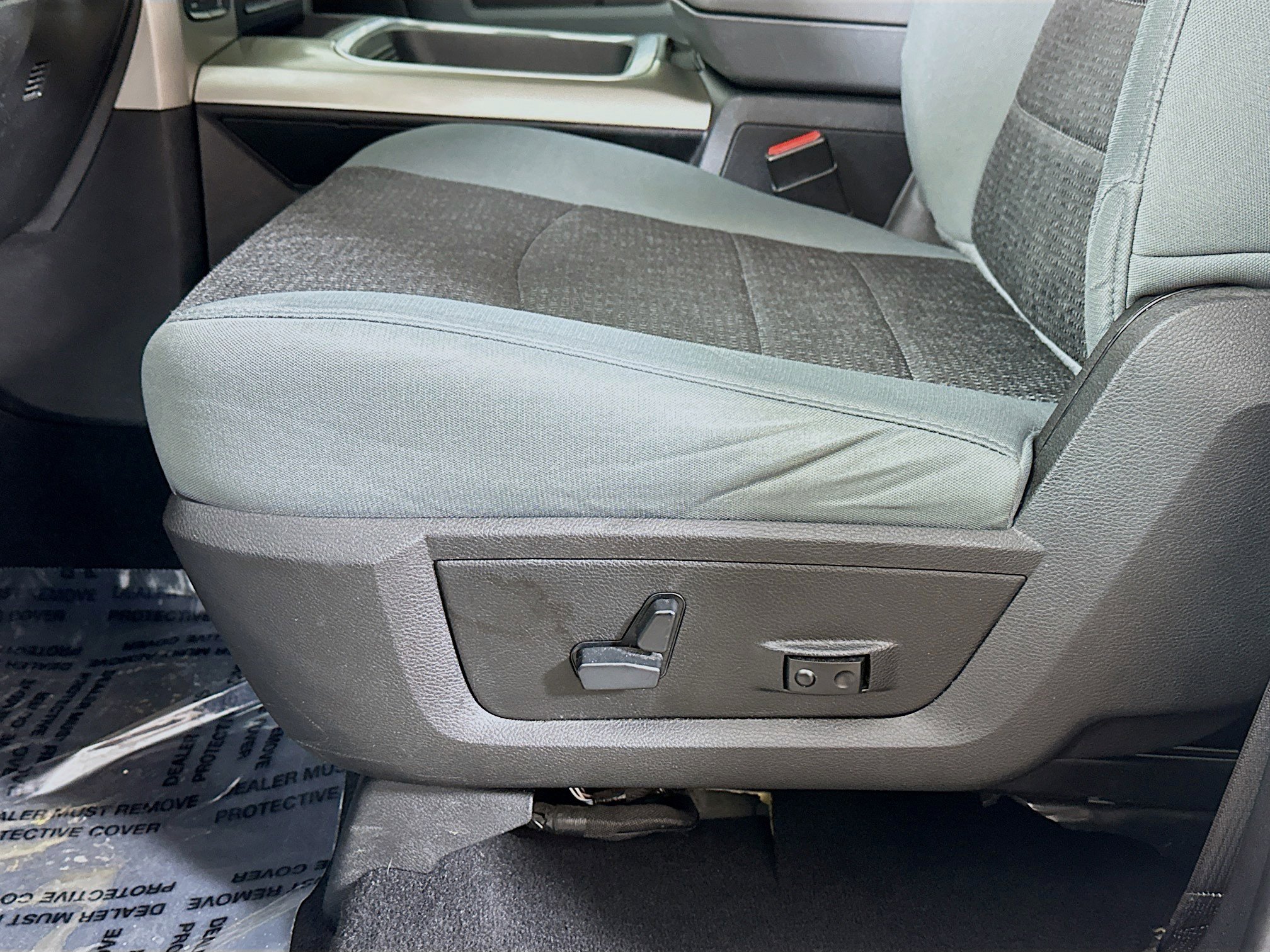 Used 2019 RAM 1500 Classic Warlock w/ Electronics Group AWD/4WD image 18