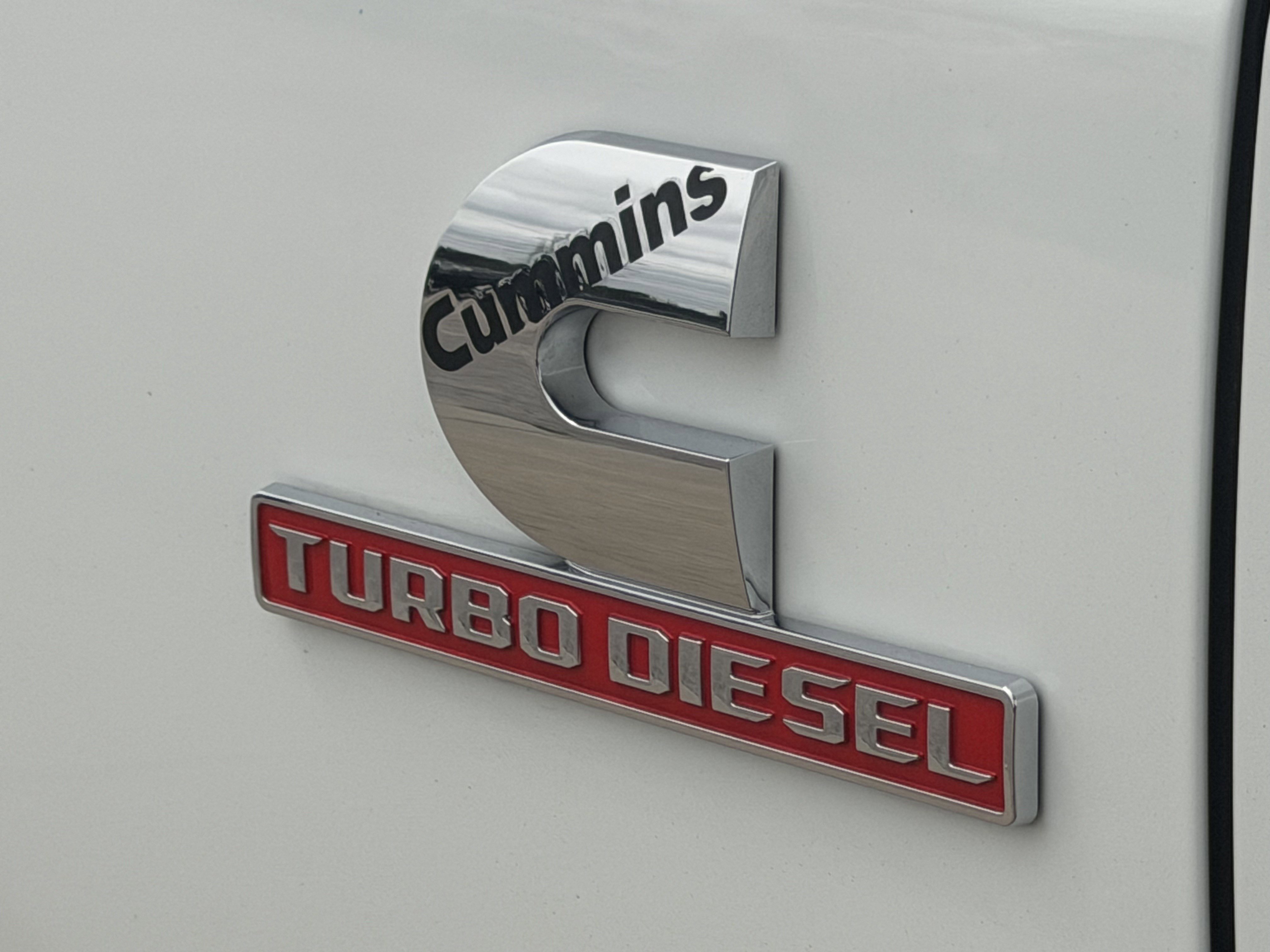 Used 2024 RAM 2500 Laramie w/ Safety Group AWD/4WD image 28