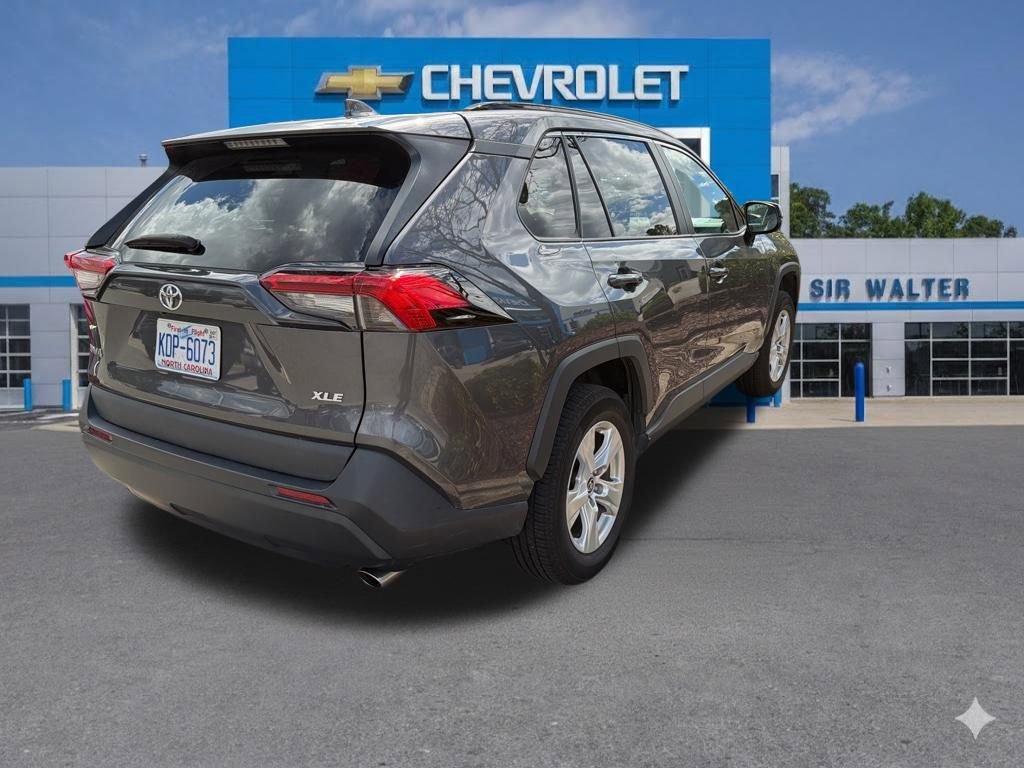 Used 2021 Toyota RAV4 XLE image 35