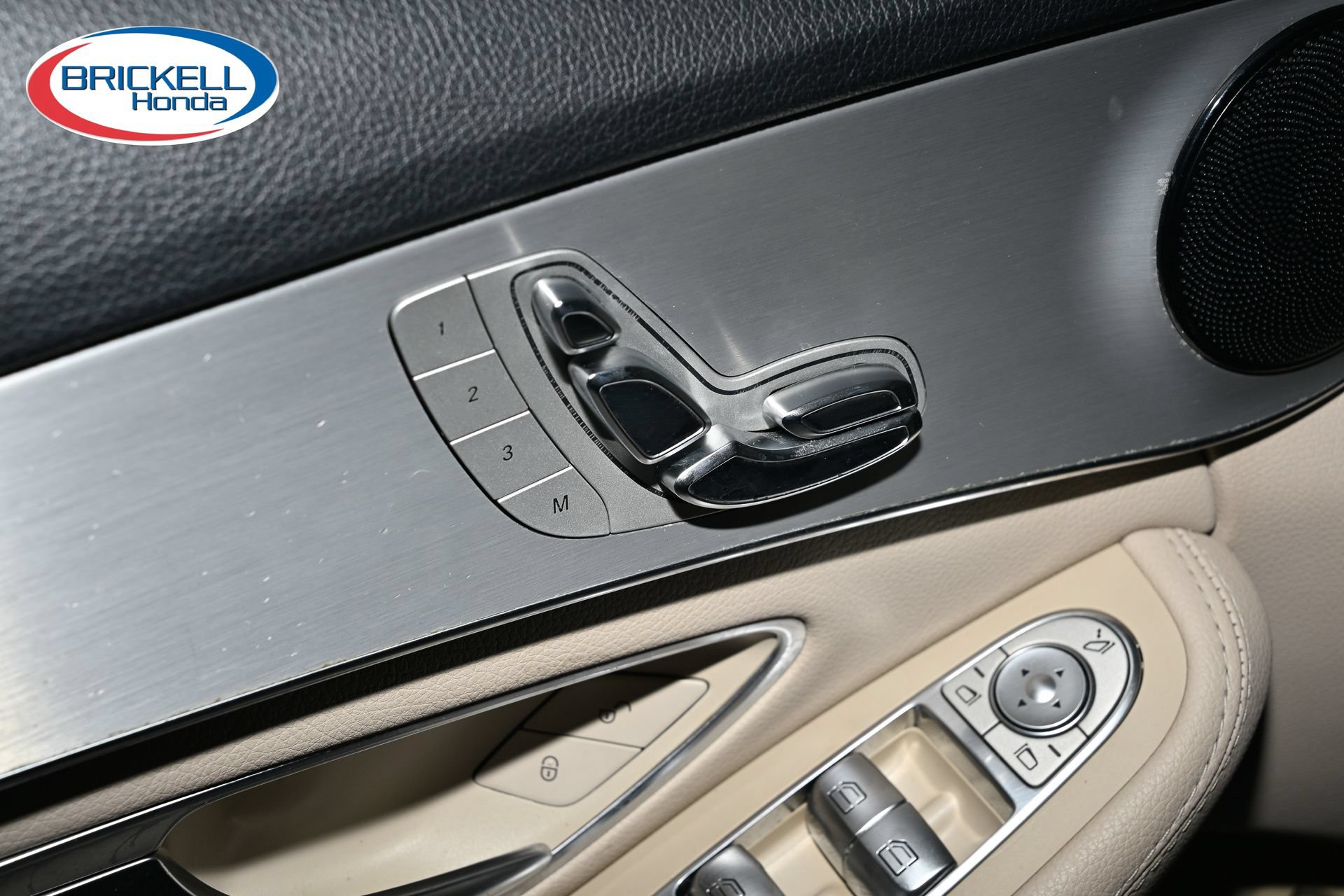 Used 2019 Mercedes-Benz C 300 Sedan image 29