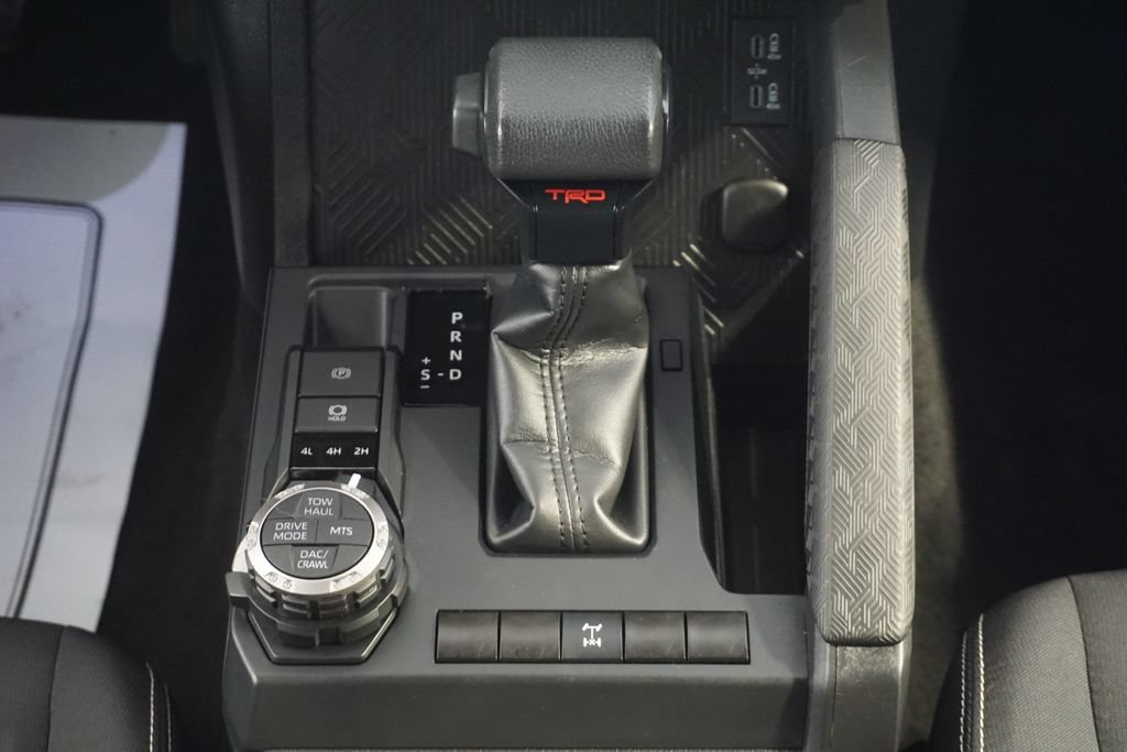 Used 2024 Toyota Tacoma TRD Off-Road AWD/4WD image 29