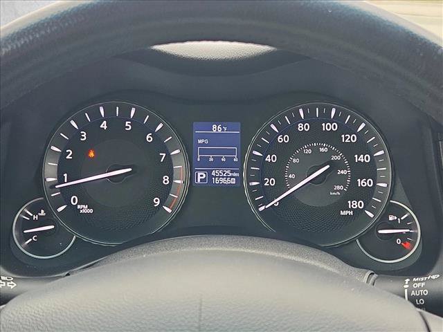 Used 2019 INFINITI Q70 Luxe RWD image 9