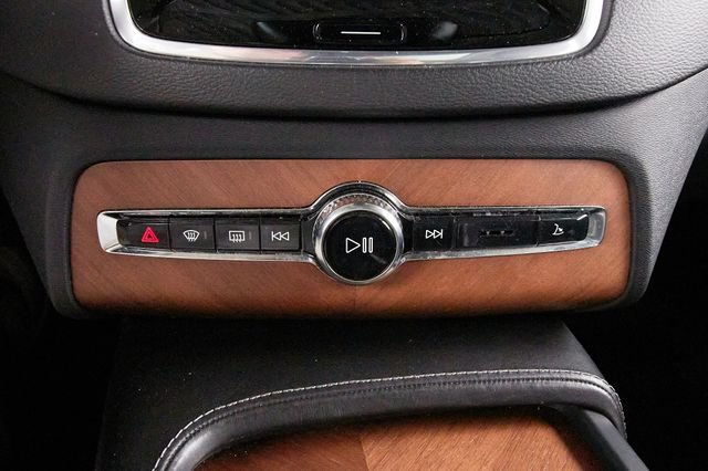 Used 2017 Volvo XC90 T6 Inscription w/ Vision Package AWD/4WD image 14