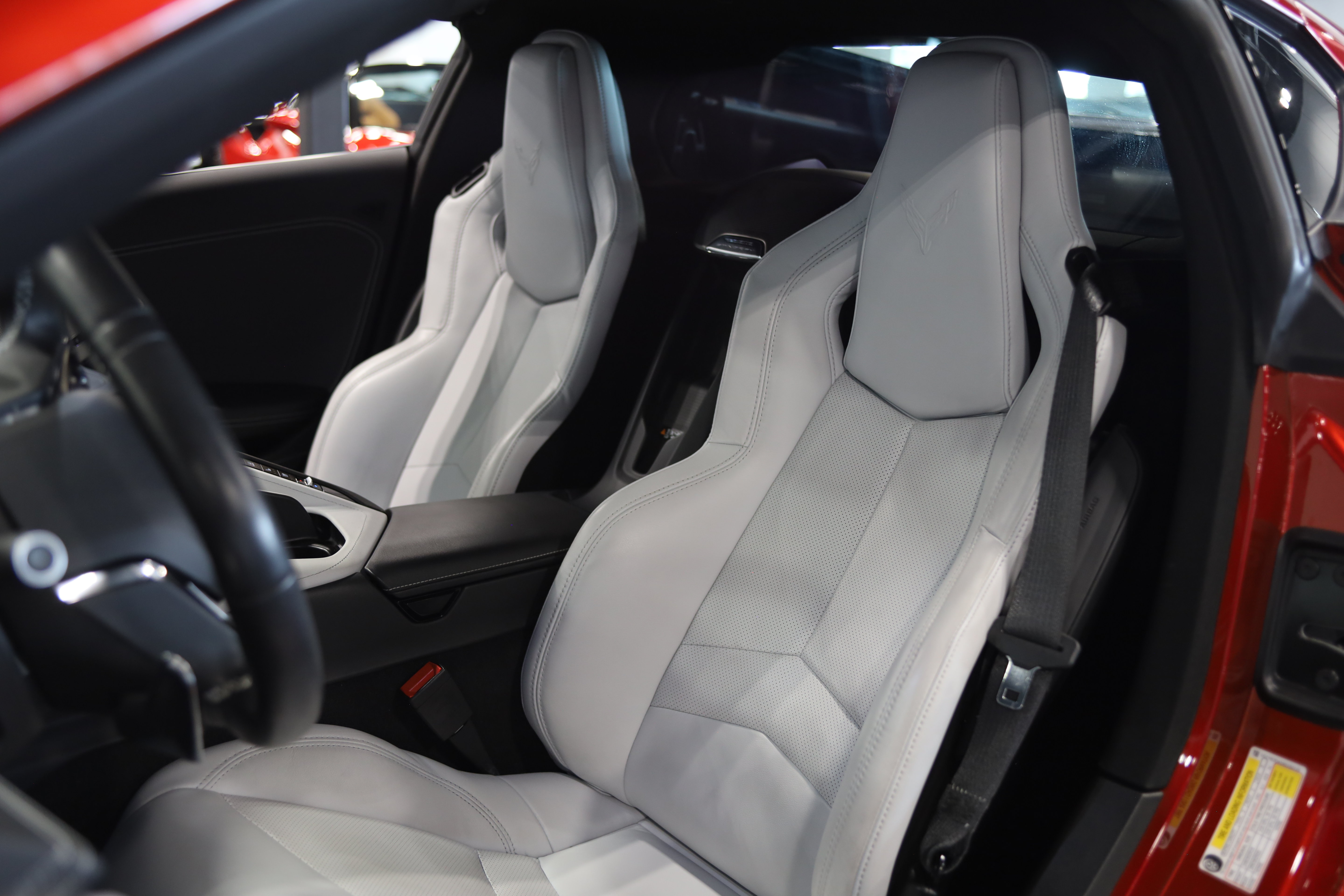 Used 2022 Chevrolet Corvette Stingray Preferred Cpe w/ Z51 Performance Package RWD image 13