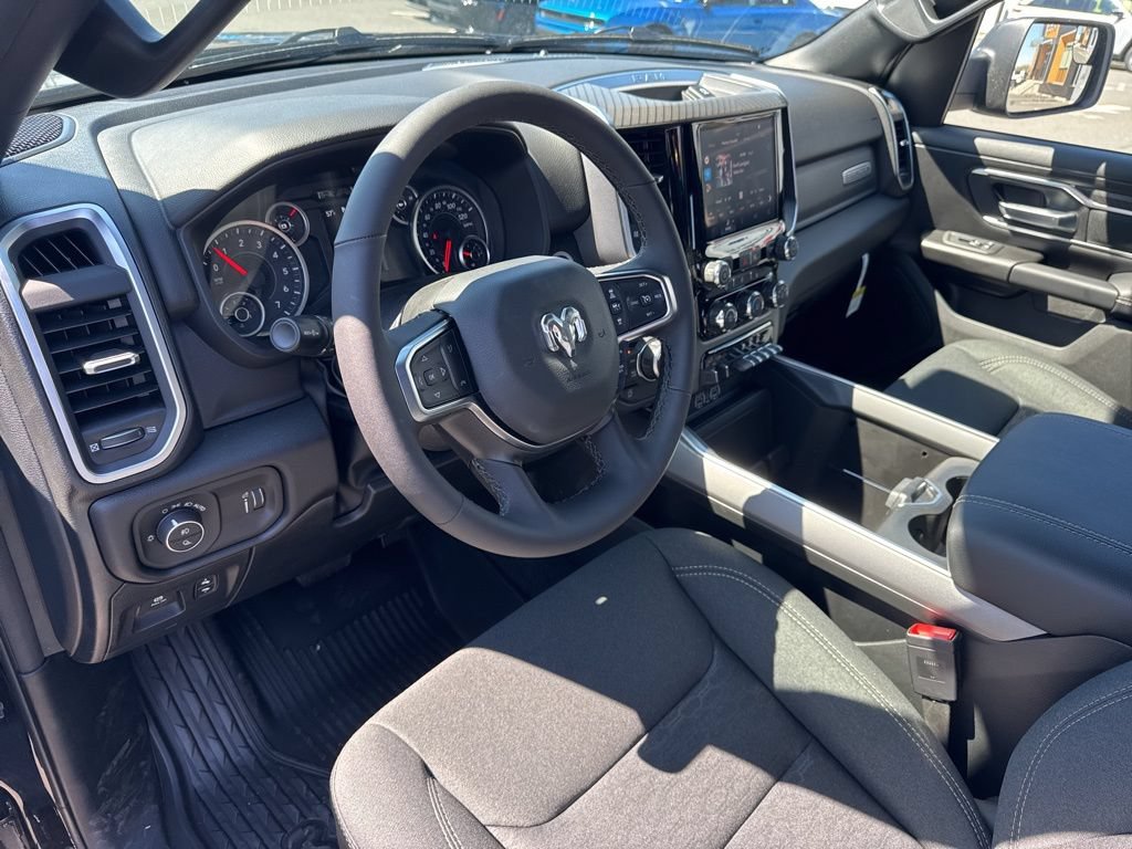 New 2026 RAM 1500 Big Horn AWD/4WD image 10