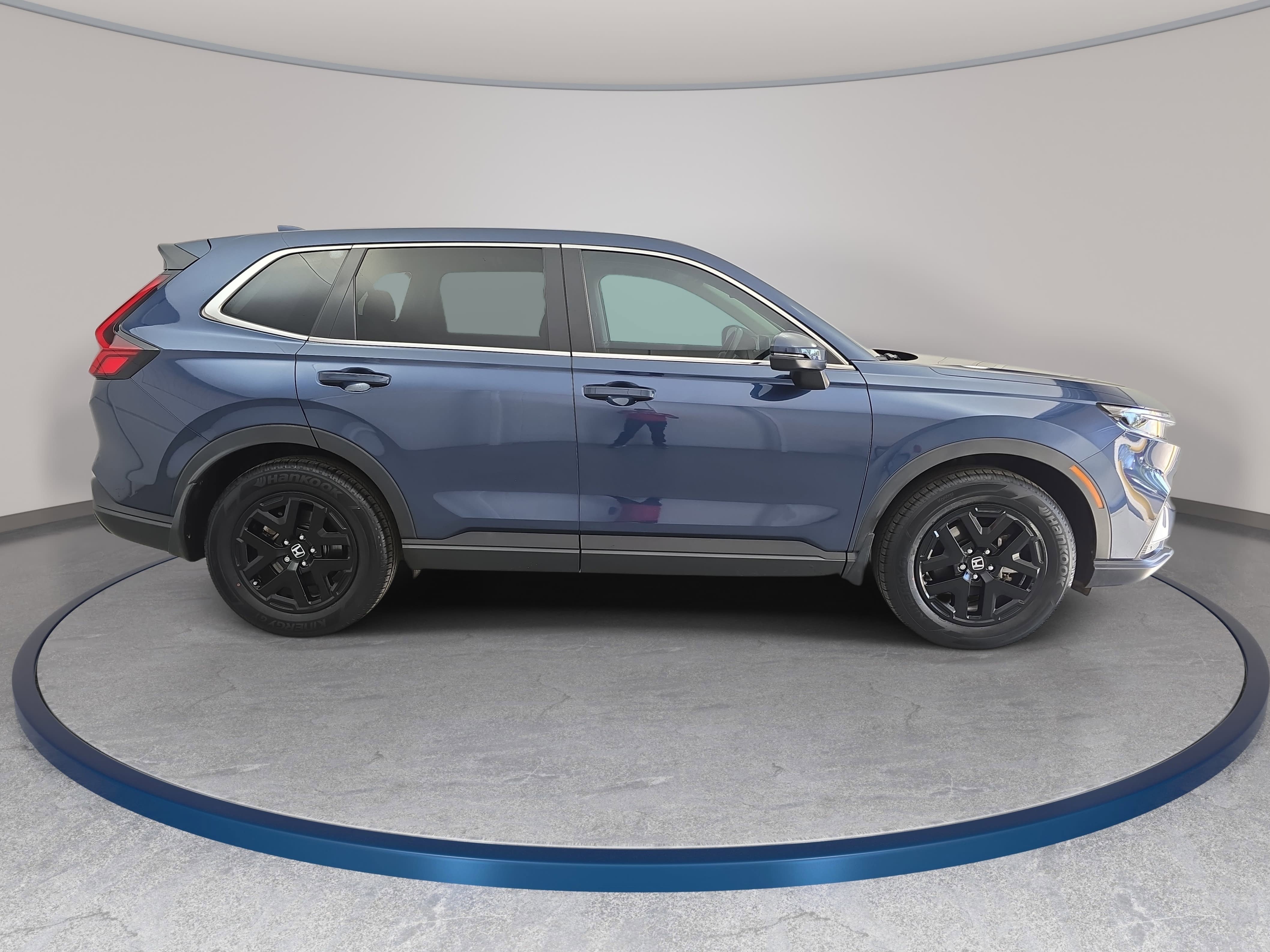 Used 2024 Honda CR-V EX-L image 4