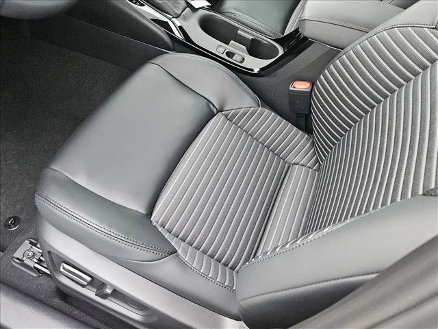 New 2026 Toyota Corolla XSE FWD image 4