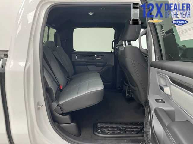 Used 2022 RAM 1500 Big Horn AWD/4WD image 12
