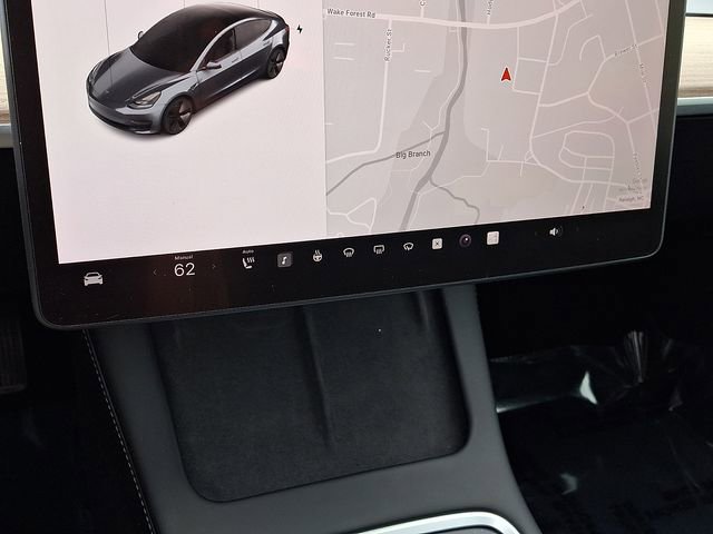 Used 2023 Tesla Model 3 Standard Range RWD image 17