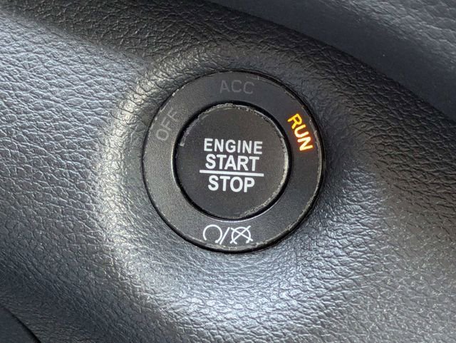 Used 2019 Jeep Cherokee Latitude Plus image 27