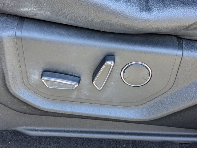 Used 2019 Ford Expedition Limited w/ Equipment Group 302A RWD image 20