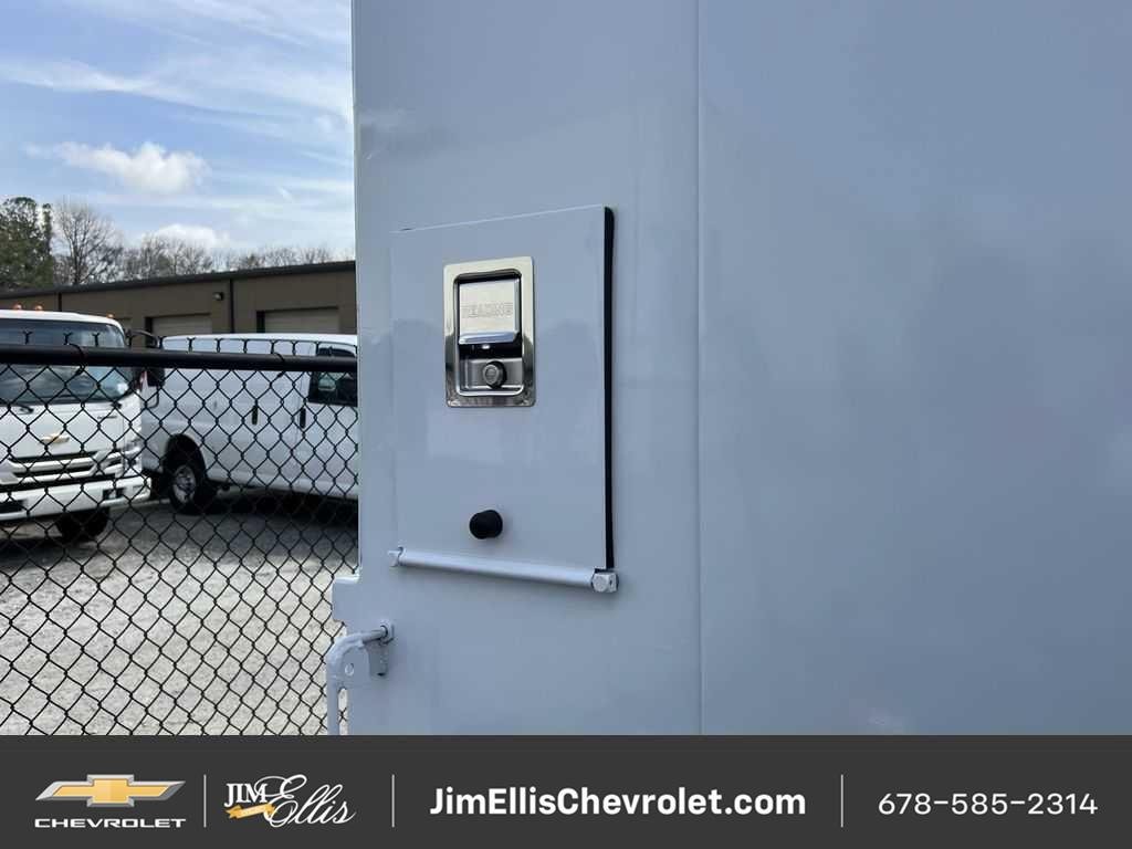 New 2025 Chevrolet Express 3500 w/ Power Convenience Package RWD image 5