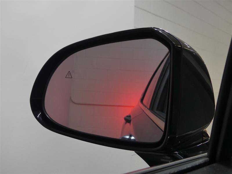 Used 2023 Hyundai Santa Fe SEL w/ Premium Package AWD/4WD image 14