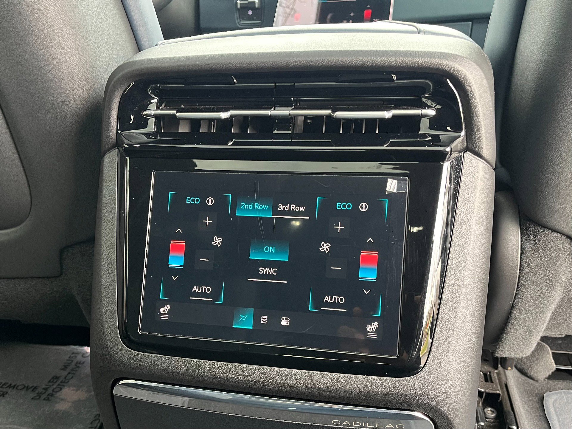 Used 2025 Cadillac Escalade IQ Luxury 2 image 47