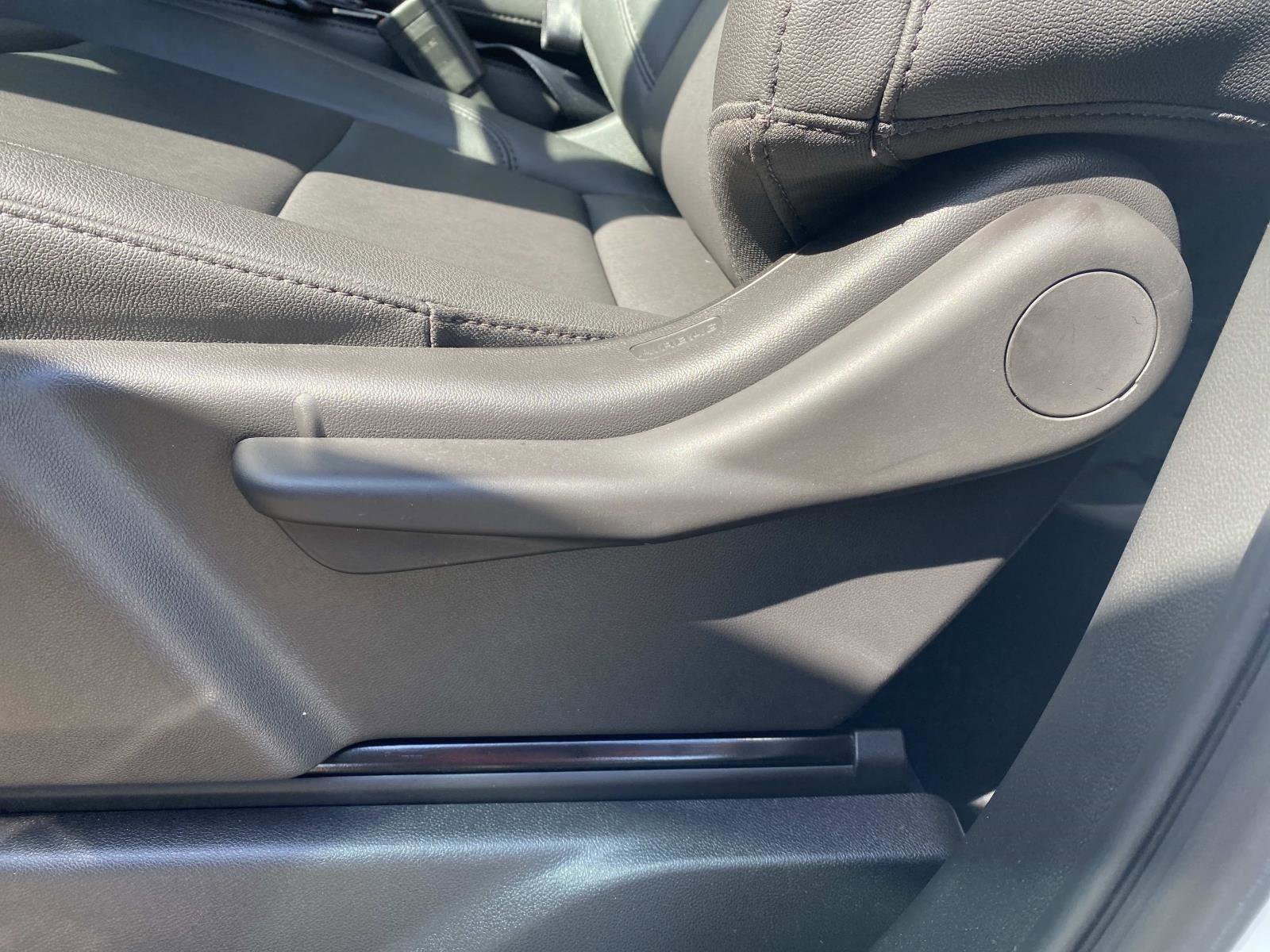 Used 2025 Chevrolet Silverado 2500 W/T w/ WT Convenience Package image 24