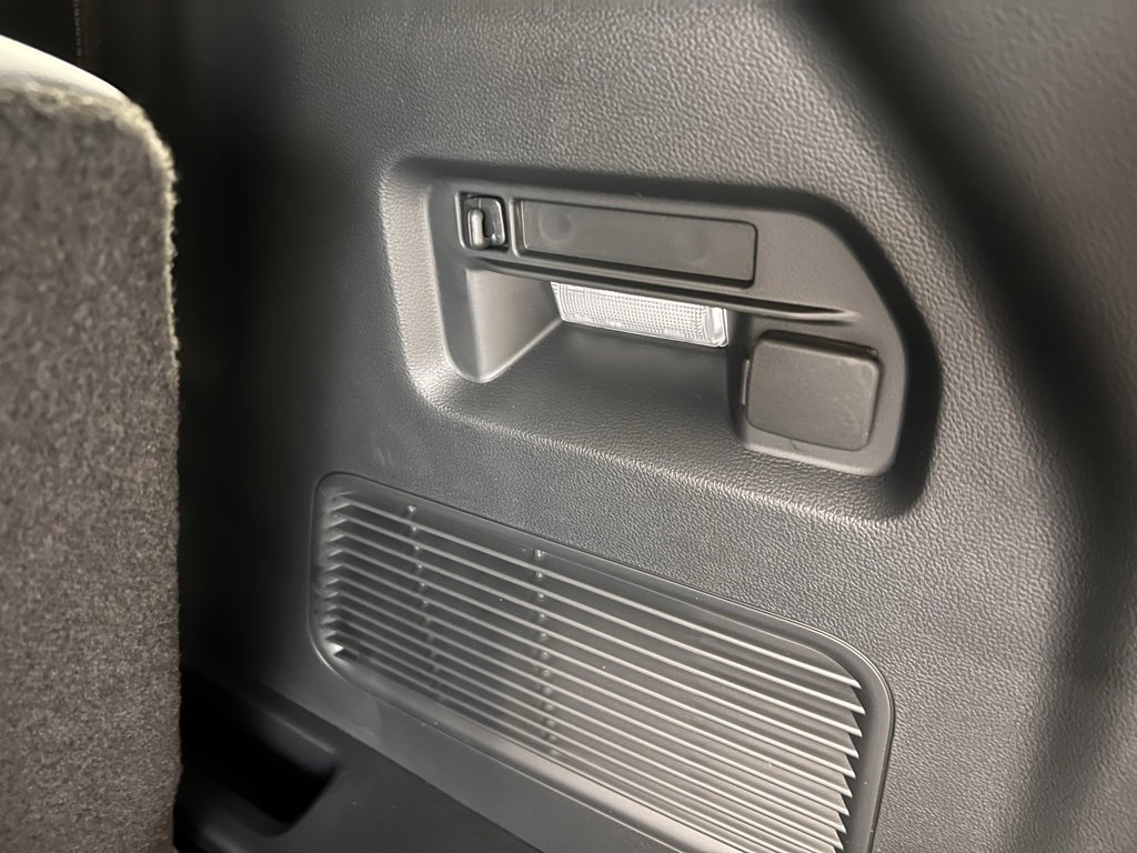 New 2026 Ford Explorer Active w/ Active Comfort Package image 35