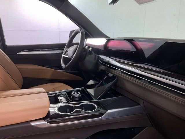 New 2026 Cadillac Escalade Luxury w/ Touring Package image 29