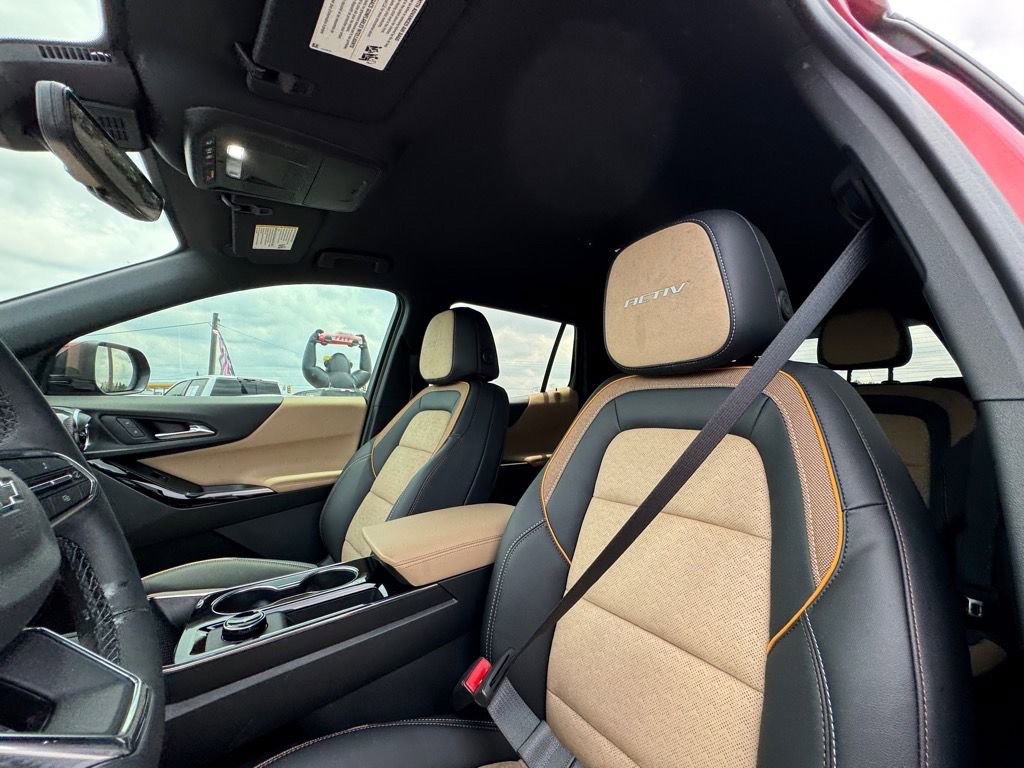 Used 2026 Chevrolet Equinox ACTIV w/ Convenience Package III image 19