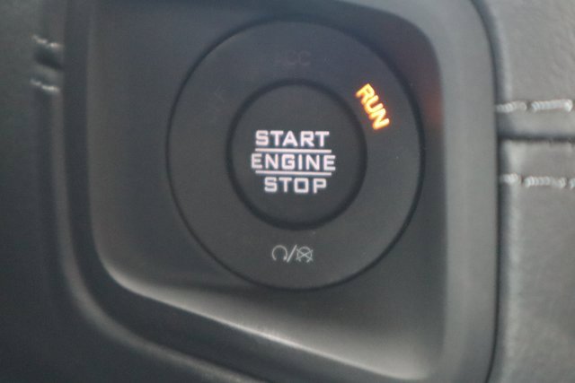 New 2025 Jeep Gladiator Sport image 10