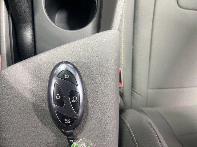 New 2026 Hyundai Elantra Sport w/ Cargo Package image 19