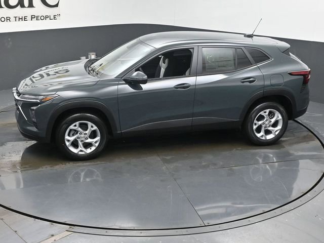 New 2026 Chevrolet Trax LS w/ LS Convenience Package image 36