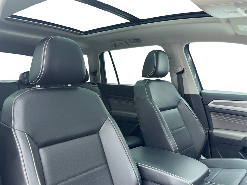 Used 2023 Volkswagen Atlas SEL image 48