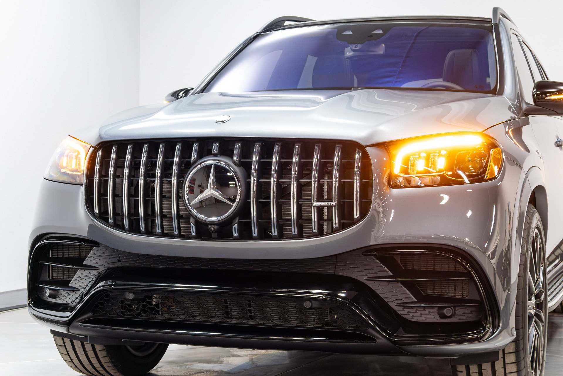 Used 2026 Mercedes-Benz GLS 63 AMG 4MATIC image 90