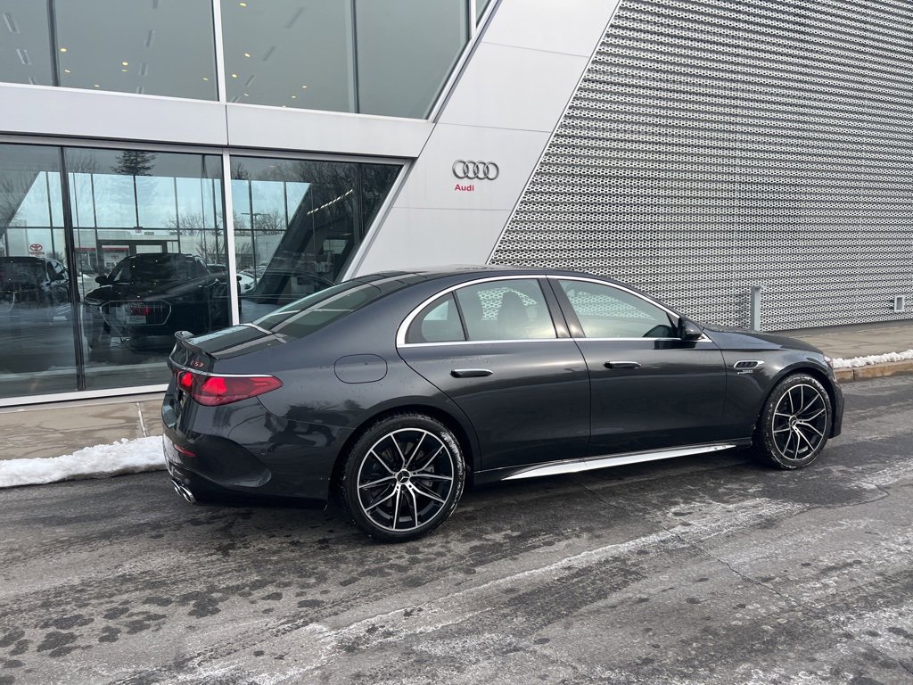 Used 2025 Mercedes-Benz E 53 AMG e 4MATIC Sedan image 22