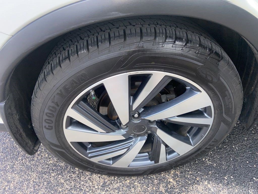 Used 2018 Nissan Murano Platinum w/ Cargo Package AWD/4WD image 21