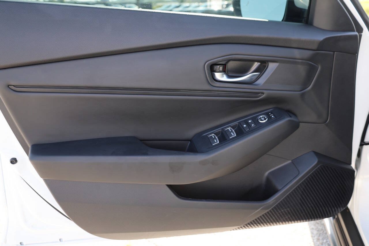 Used 2024 Honda Accord EX image 12