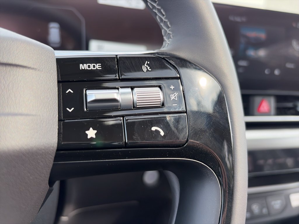 New 2027 Kia Carnival SX Prestige FWD image 13