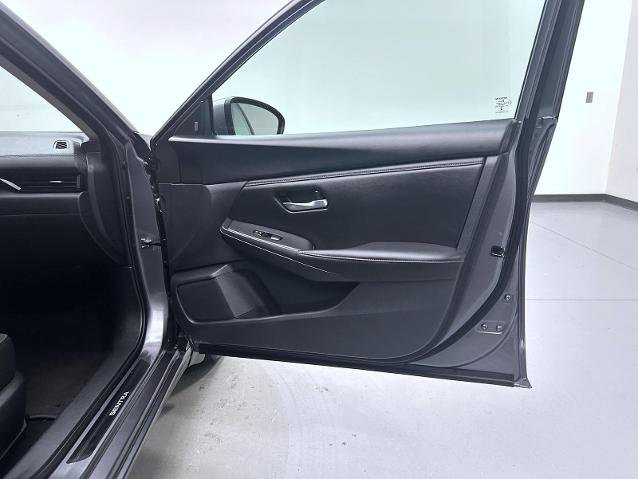 Certified 2025 Nissan Sentra SV w/ Trunk Package image 16