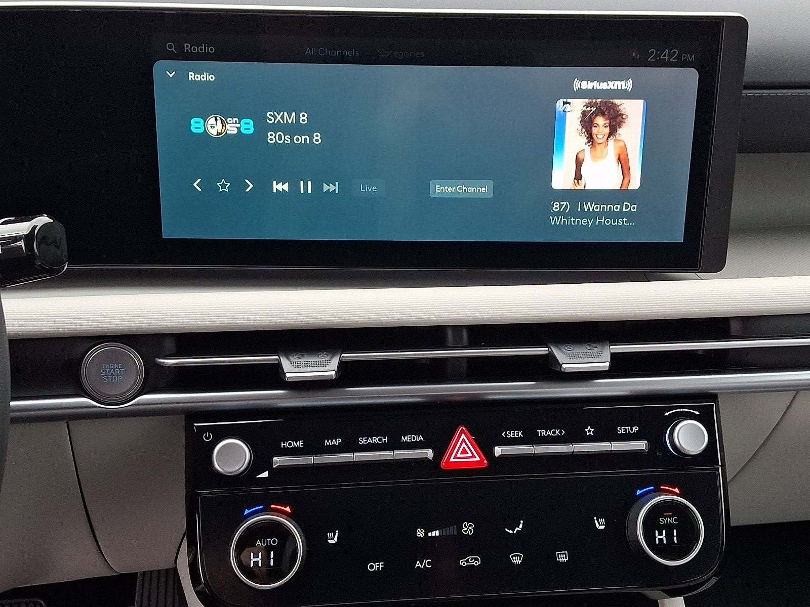 New 2026 Hyundai Tucson SEL image 8