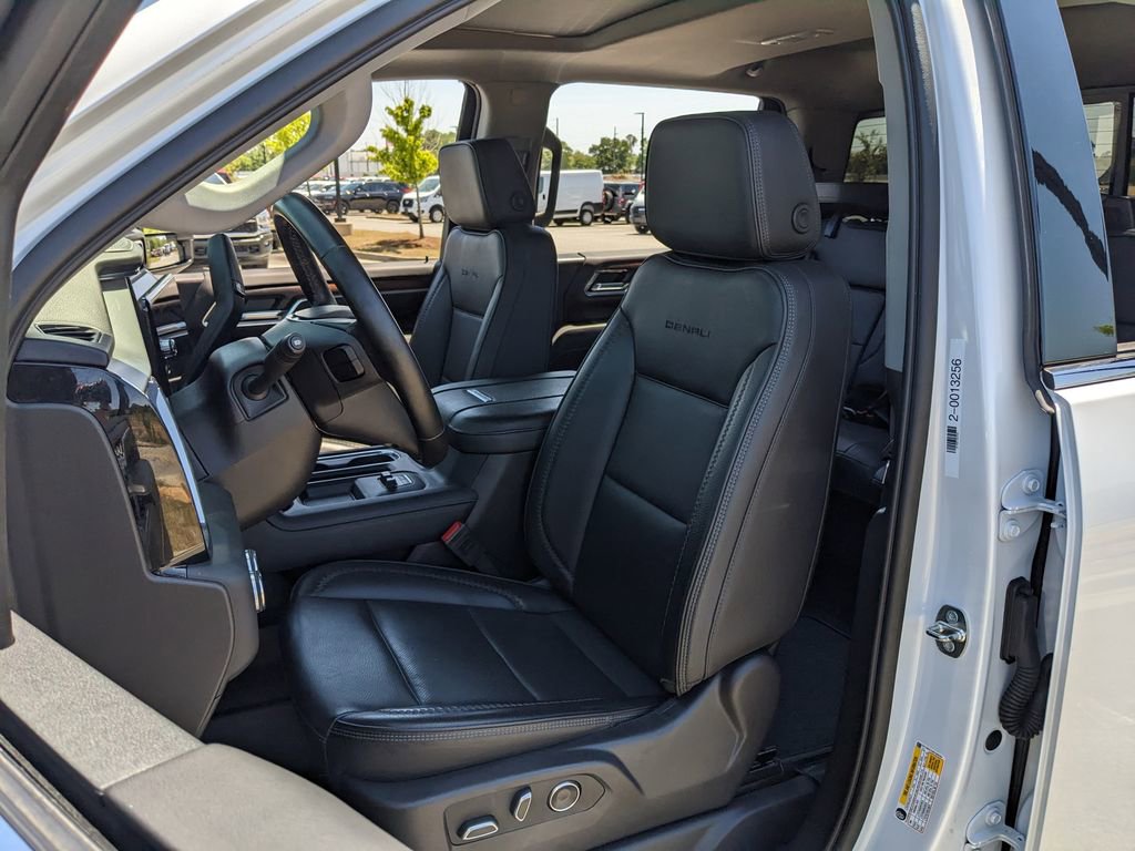 Used 2024 GMC Sierra 2500 Denali w/ Denali Reserve Package image 40