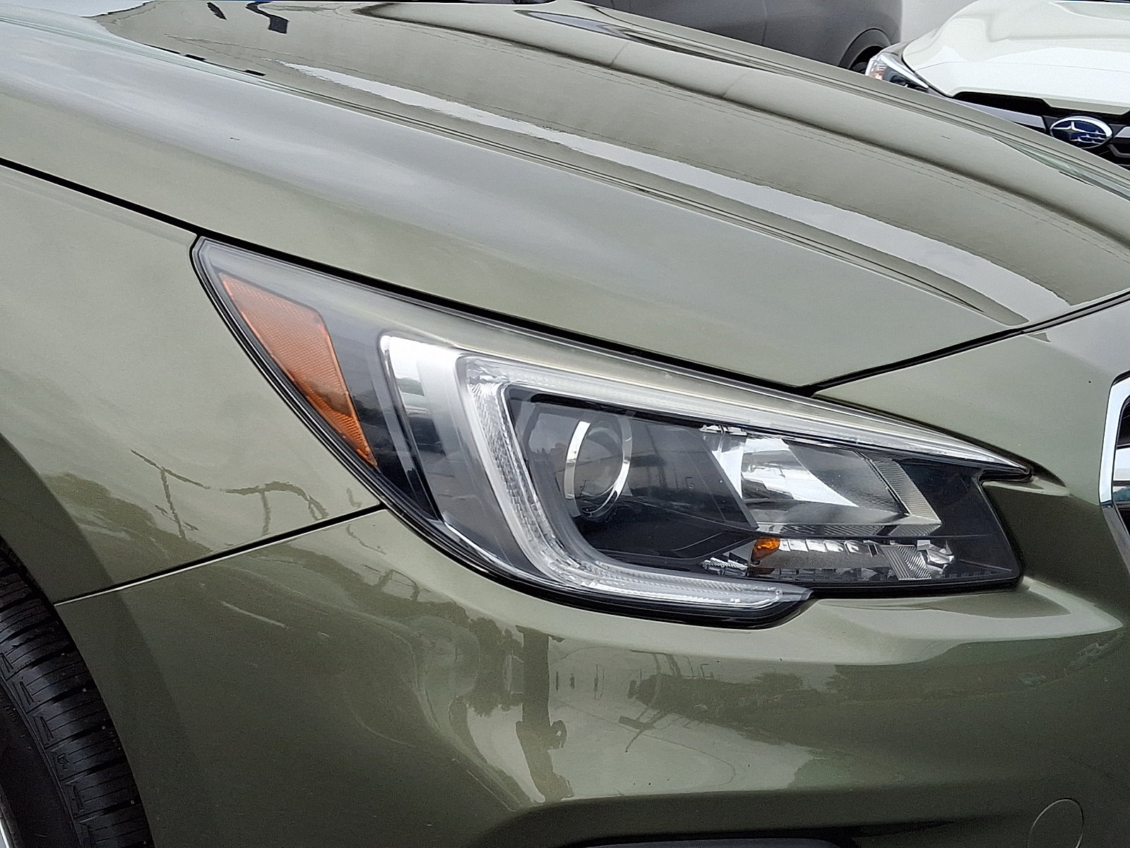 Used 2019 Subaru Outback 2.5i Premium AWD/4WD image 9